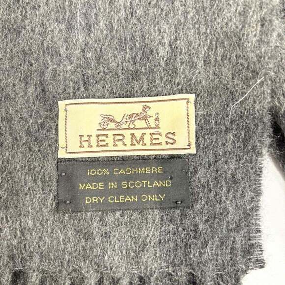 HERMES Authentic Gray Scarf - Picture 3 of 6